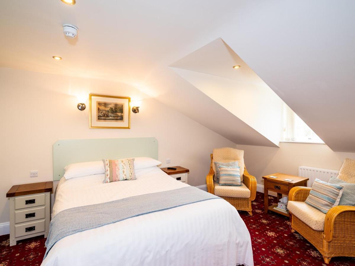 Old Posting House Hotel Cockermouth Ngoại thất bức ảnh