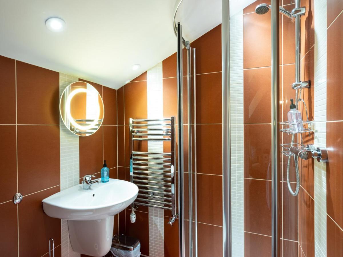 Old Posting House Hotel Cockermouth Ngoại thất bức ảnh