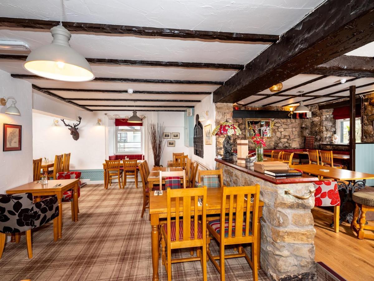 Old Posting House Hotel Cockermouth Ngoại thất bức ảnh